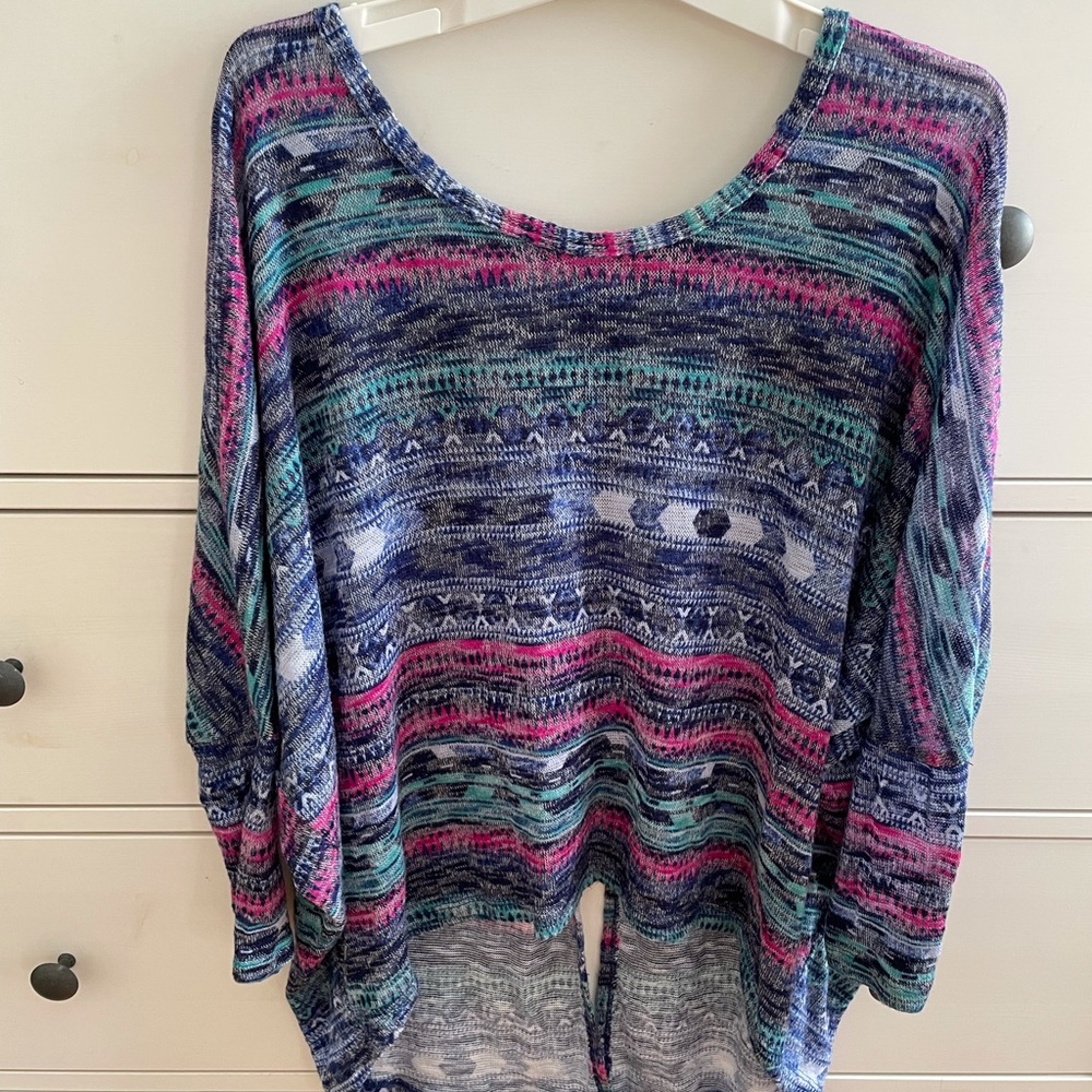Mason + Mackenzie multicolored cropped hi-low buttons-on-the-back sweater size L